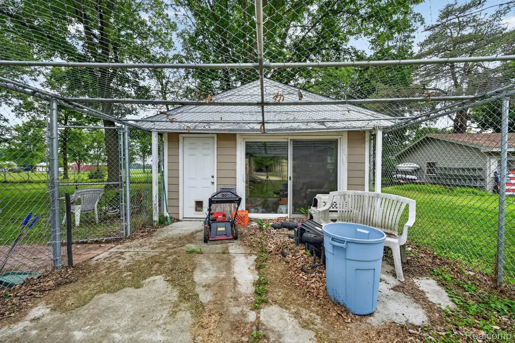 4877 Orchard Lane Rush Township MI 48867