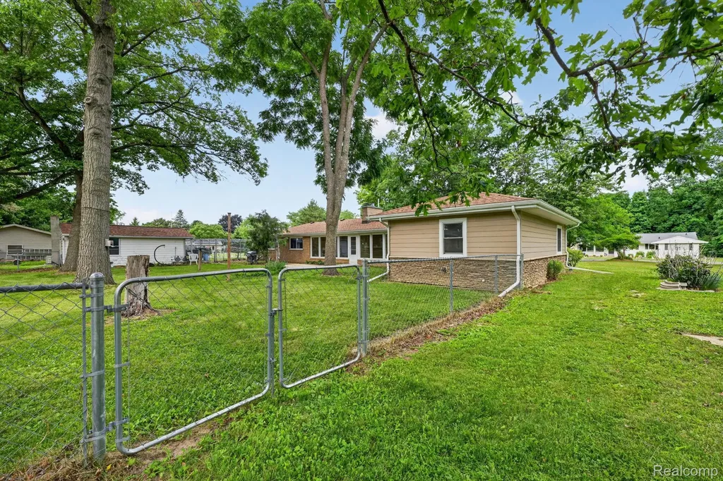 4877 Orchard Lane Rush Township MI 48867