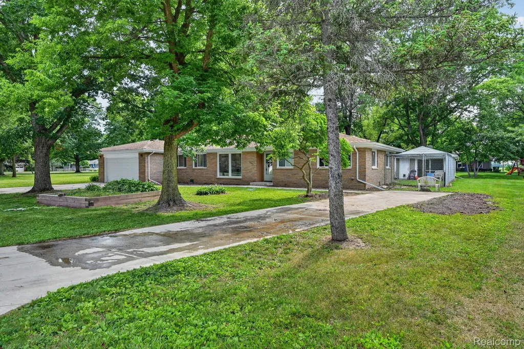 4877 Orchard Lane Rush Township MI 48867