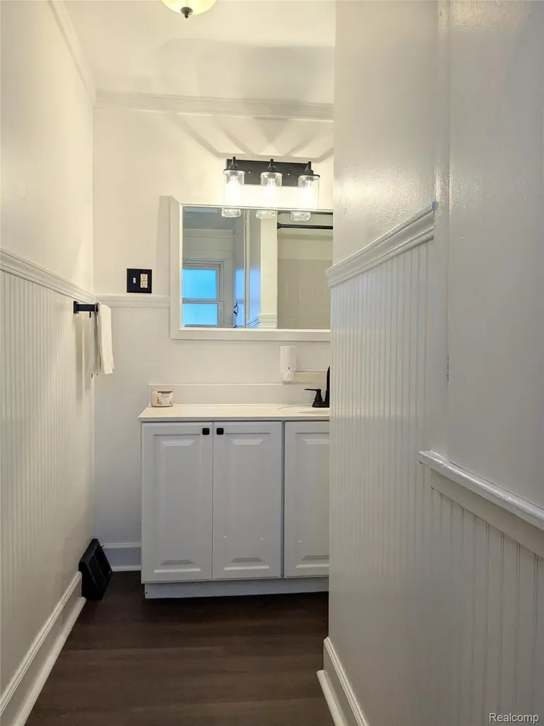 300 Bristol Street S Almont Village MI 48003