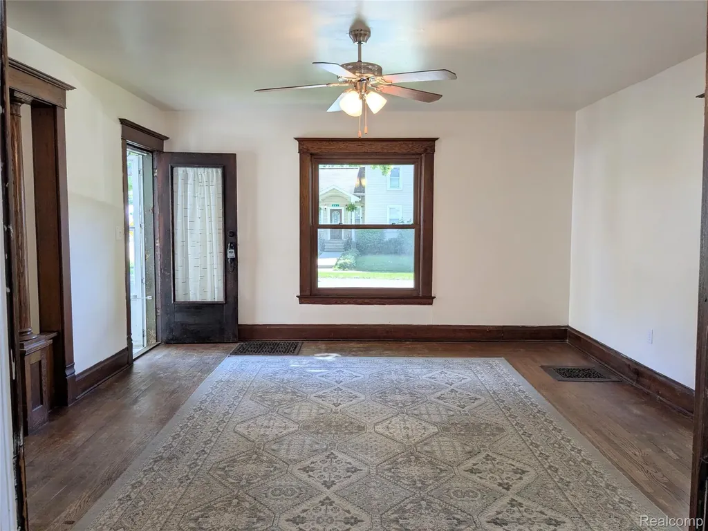 300 Bristol Street S Almont Village MI 48003