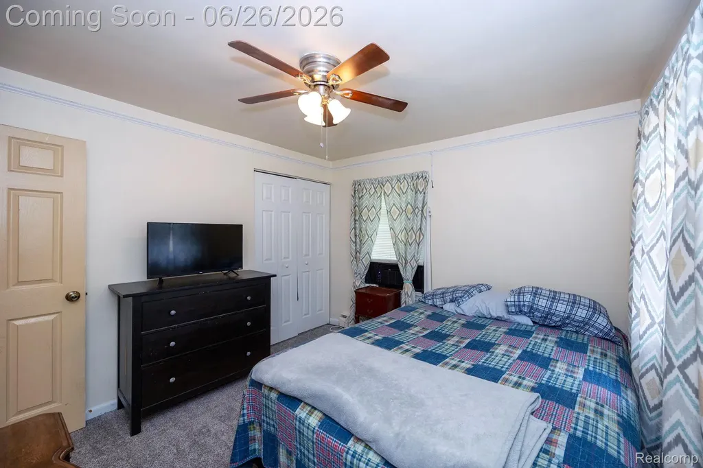 24193 Kraft Place Brownstown Charter Township MI 48174
