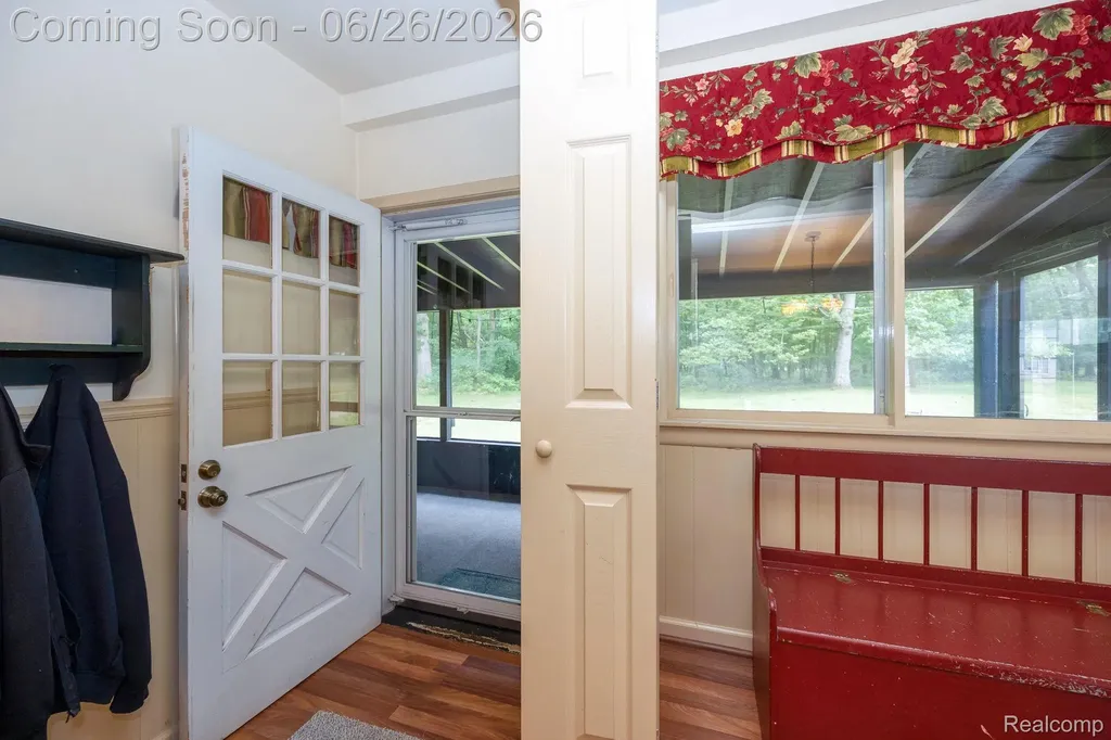 24193 Kraft Place Brownstown Charter Township MI 48174
