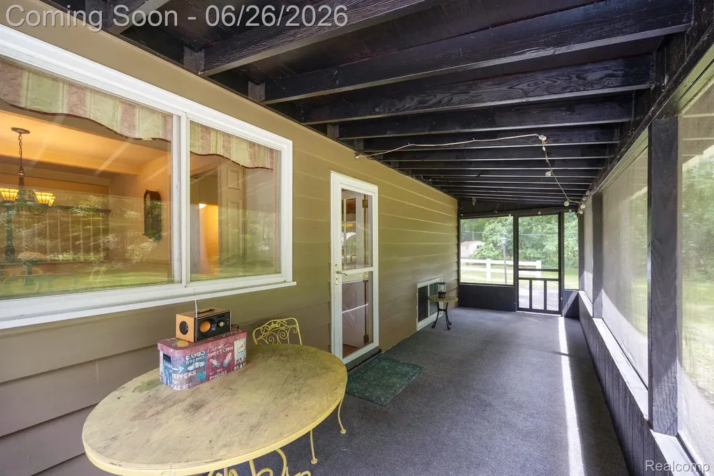 24193 Kraft Place Brownstown Charter Township MI 48174