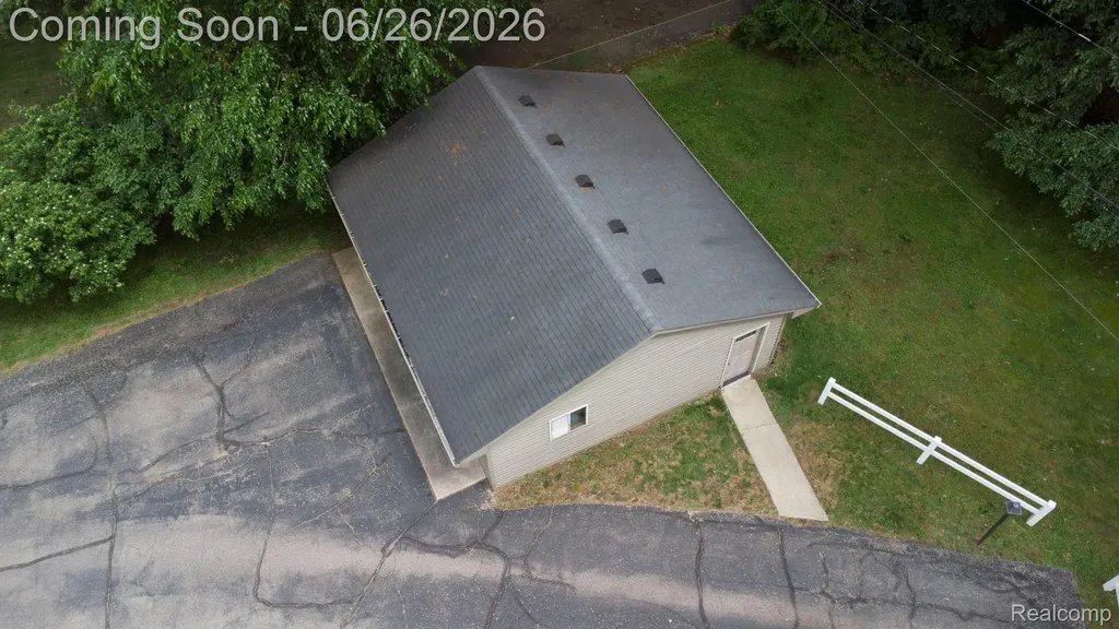 24193 Kraft Place Brownstown Charter Township MI 48174