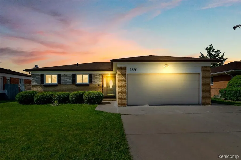 3535 Hein Drive Sterling Heights City MI 48310