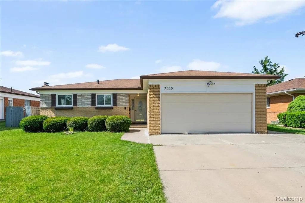 3535 Hein Drive Sterling Heights City MI 48310