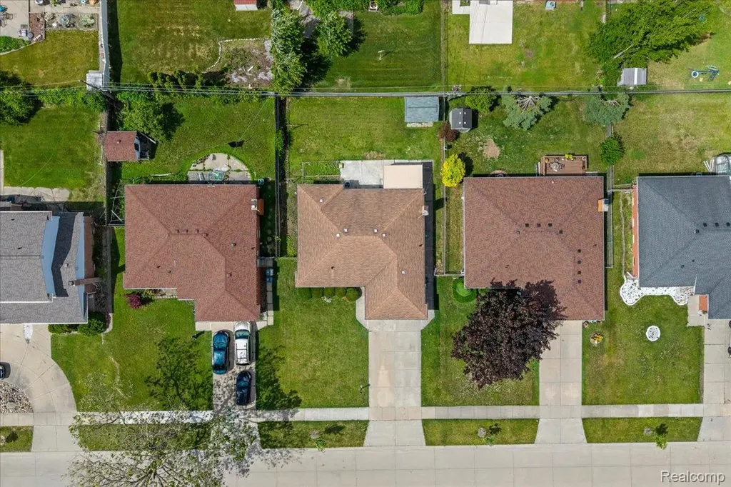 3535 Hein Drive Sterling Heights City MI 48310