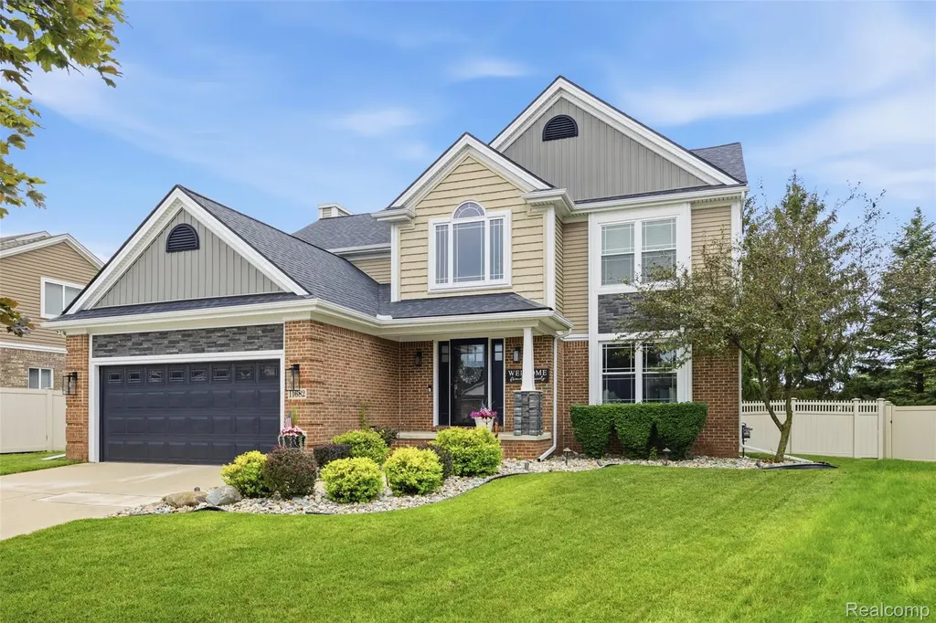 11682 Heatherwood Circle Taylor City MI 48180