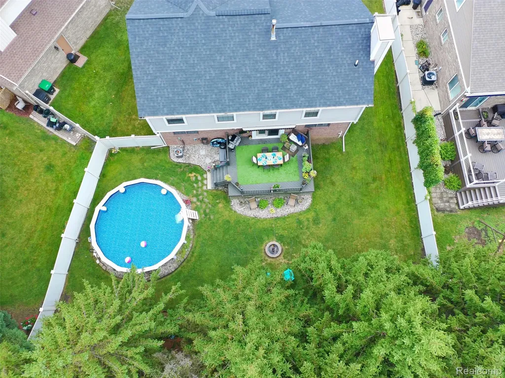 11682 Heatherwood Circle Taylor City MI 48180