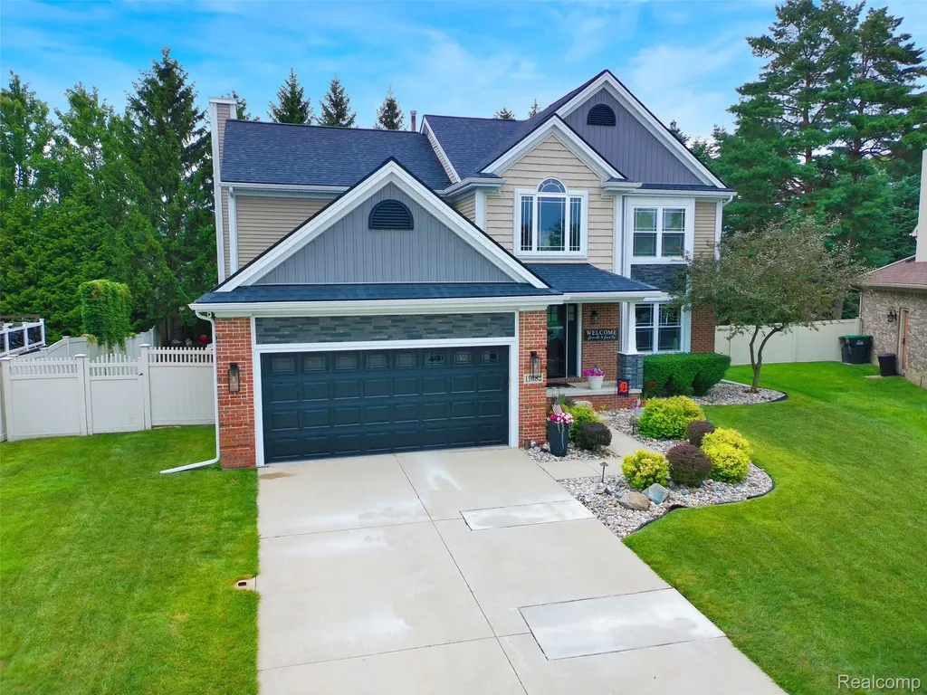 11682 Heatherwood Circle Taylor City MI 48180