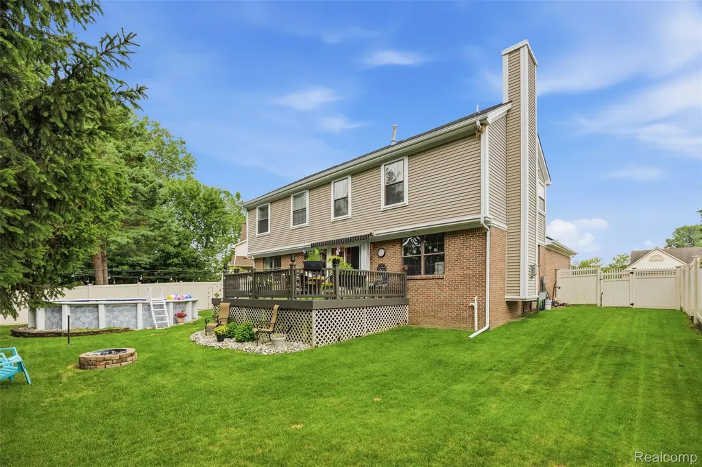 11682 Heatherwood Circle Taylor City MI 48180