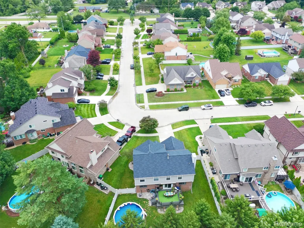 11682 Heatherwood Circle Taylor City MI 48180