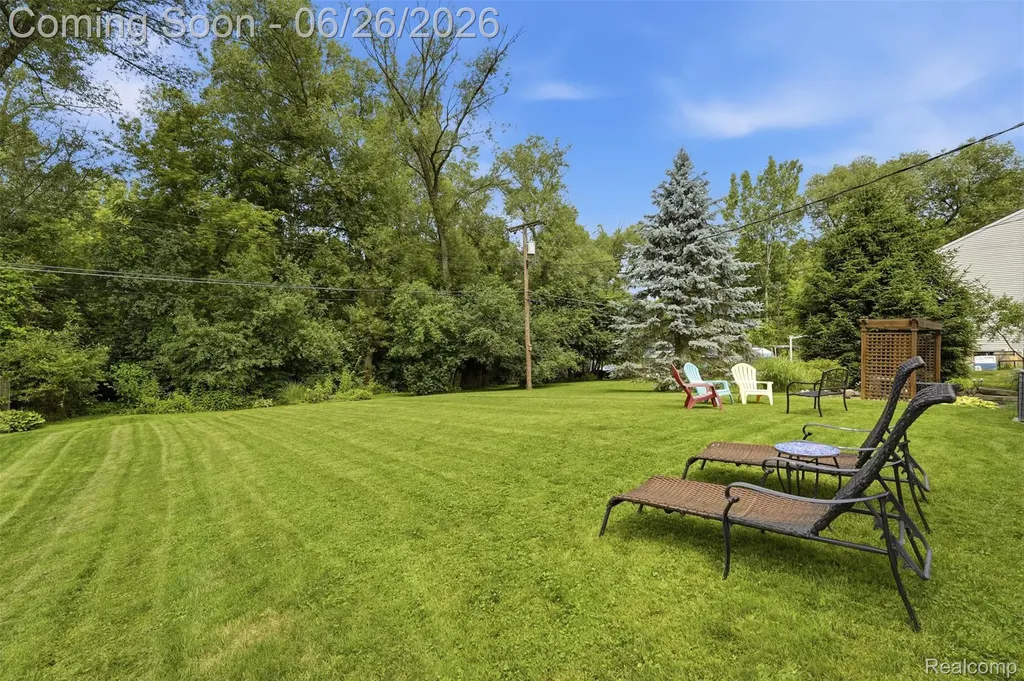 88 Luella Avenue Scio Township MI 48103