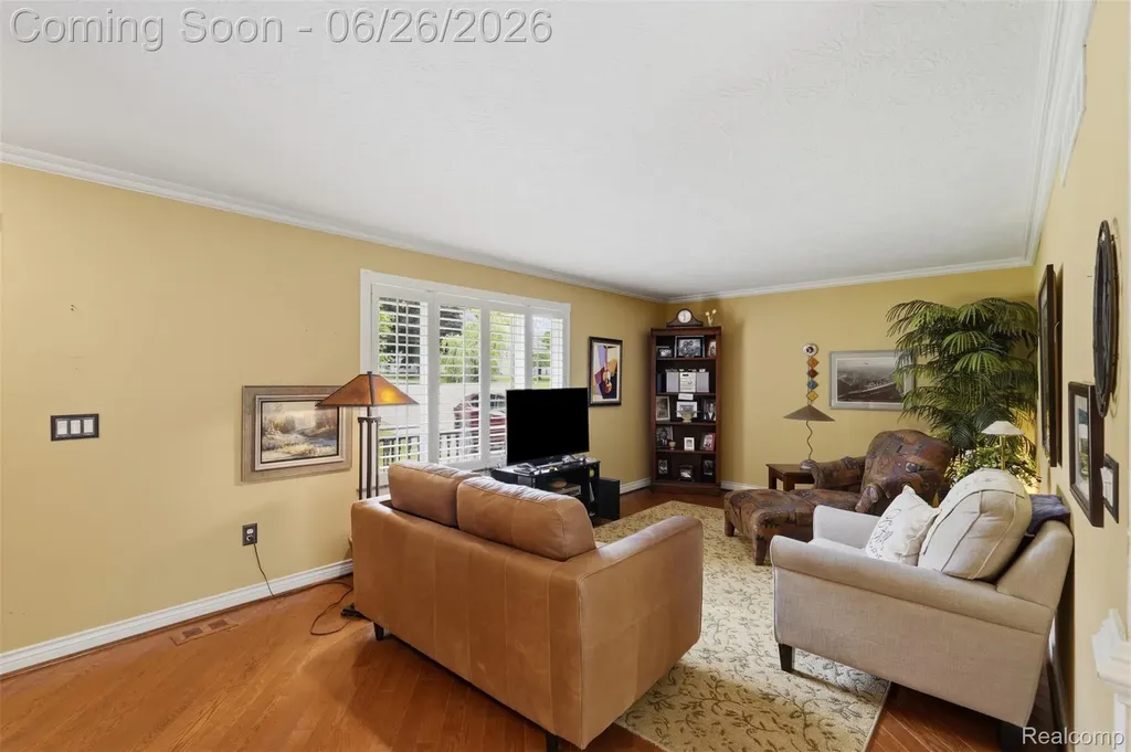 88 Luella Avenue Scio Township MI 48103