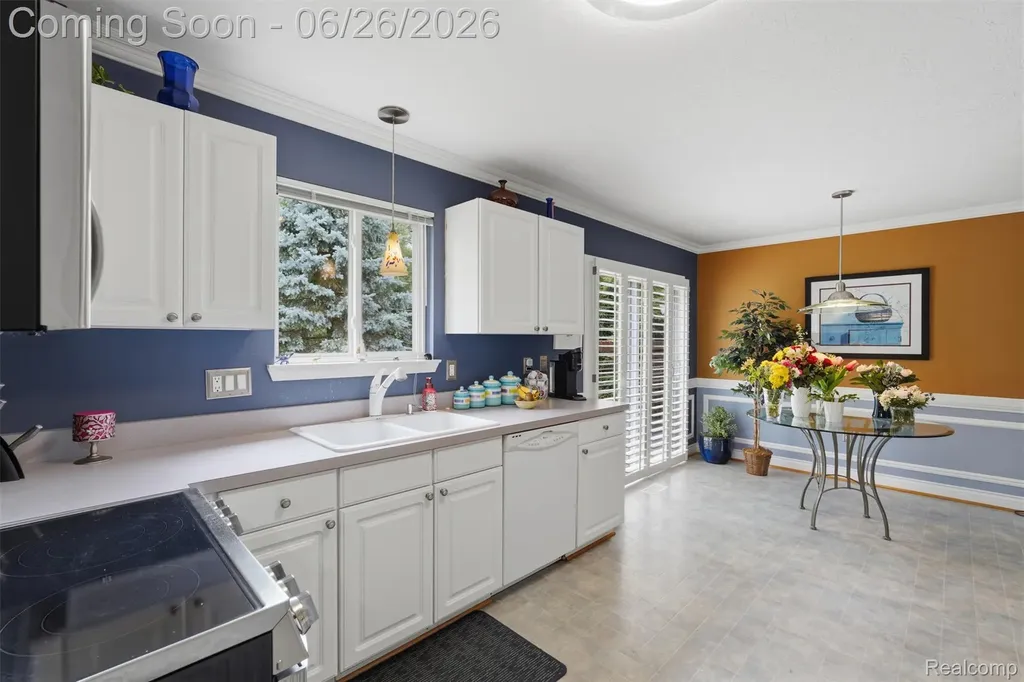 88 Luella Avenue Scio Township MI 48103