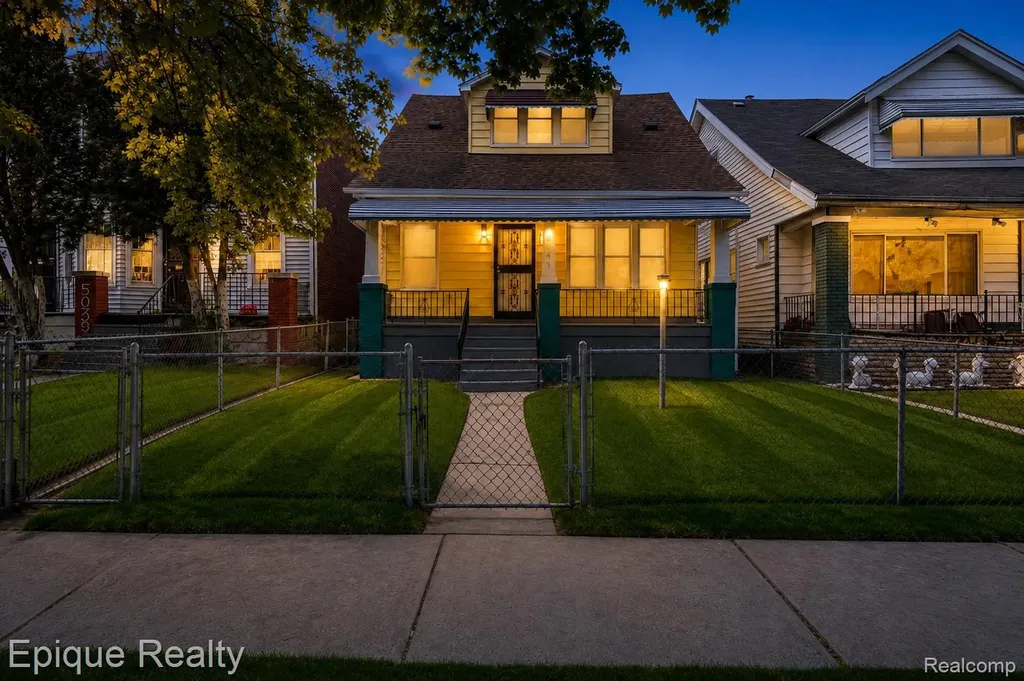 5045 Fairview Street Detroit City MI 48213