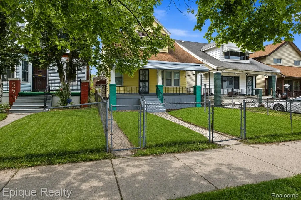 5045 Fairview Street Detroit City MI 48213