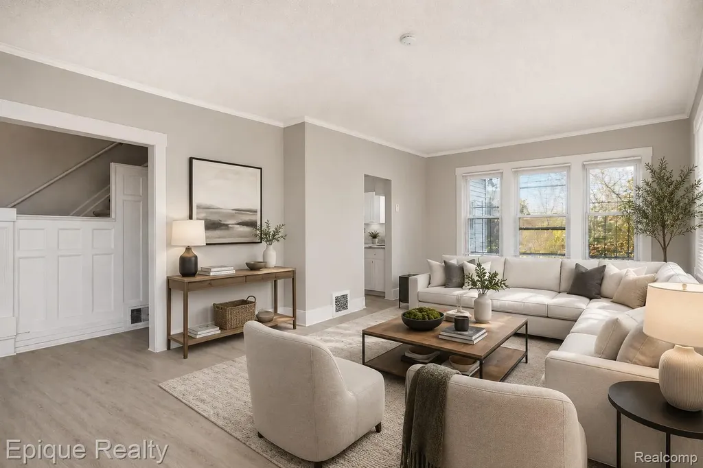 64 Glendale Street Highland Park City MI 48203