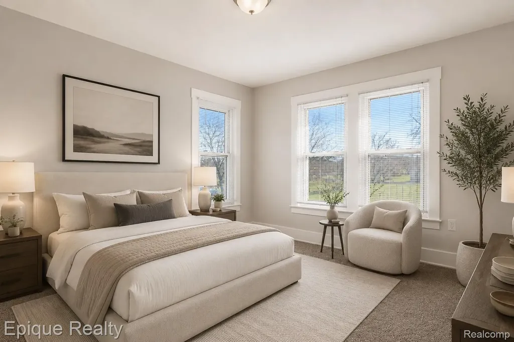 64 Glendale Street Highland Park City MI 48203