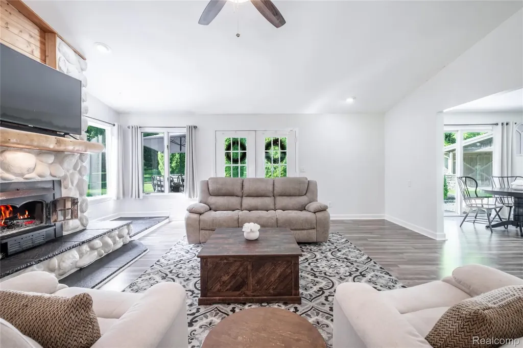 4418 N Gale Road Richfield Township MI 48423