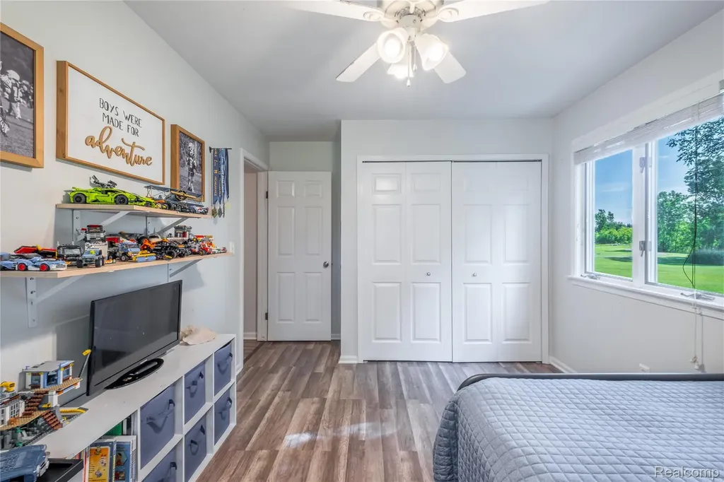4418 N Gale Road Richfield Township MI 48423