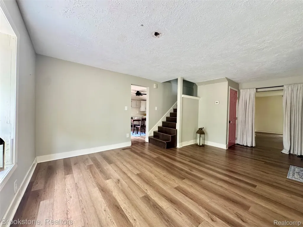 207 N Church Ortonville Village MI 48462