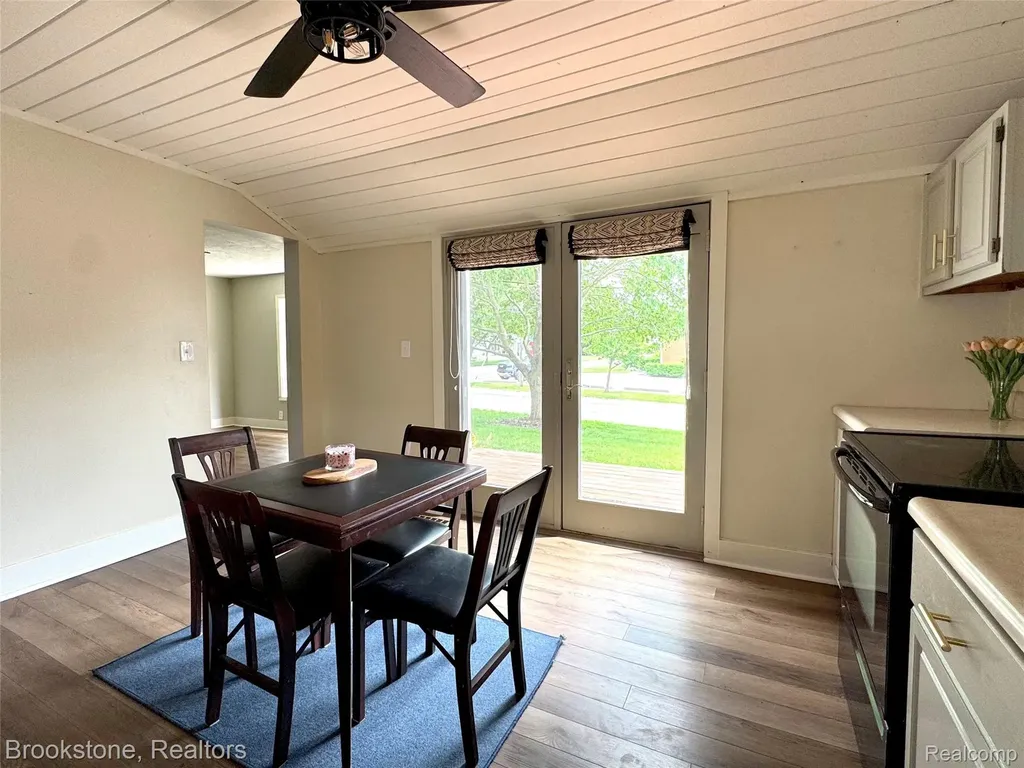 207 N Church Ortonville Village MI 48462