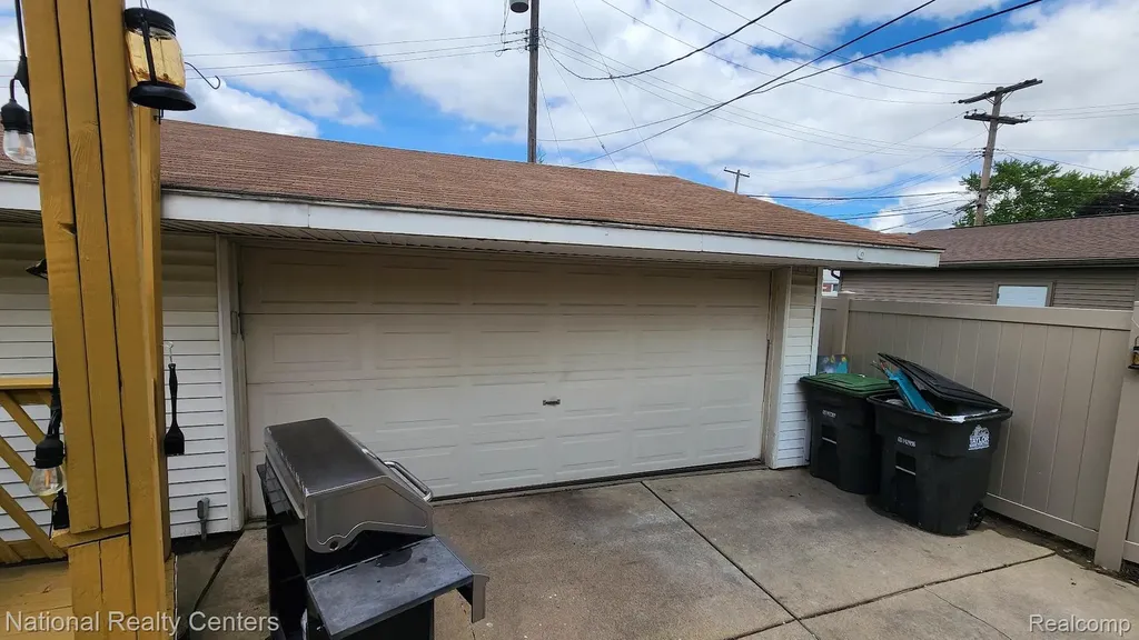 22334 Mary Street Taylor City MI 48180