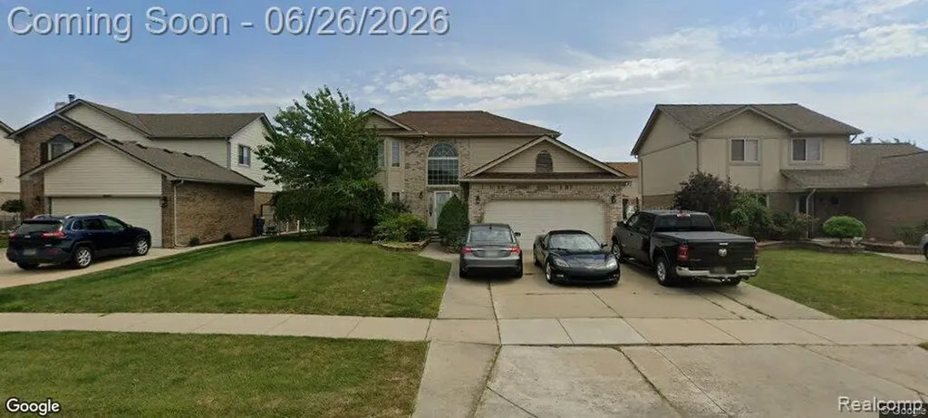 46158 Duke Drive Chesterfield Township MI 48051