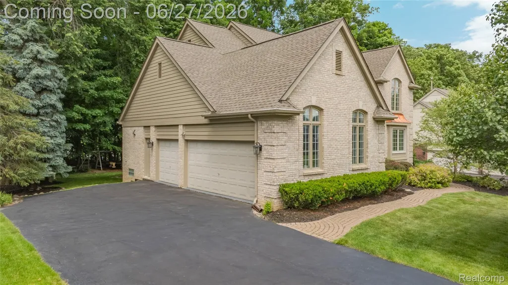 39566 Danielle Drive Northville Township MI 48167