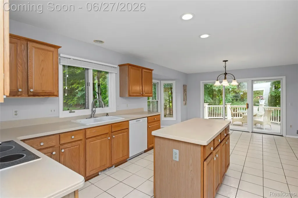 39566 Danielle Drive Northville Township MI 48167