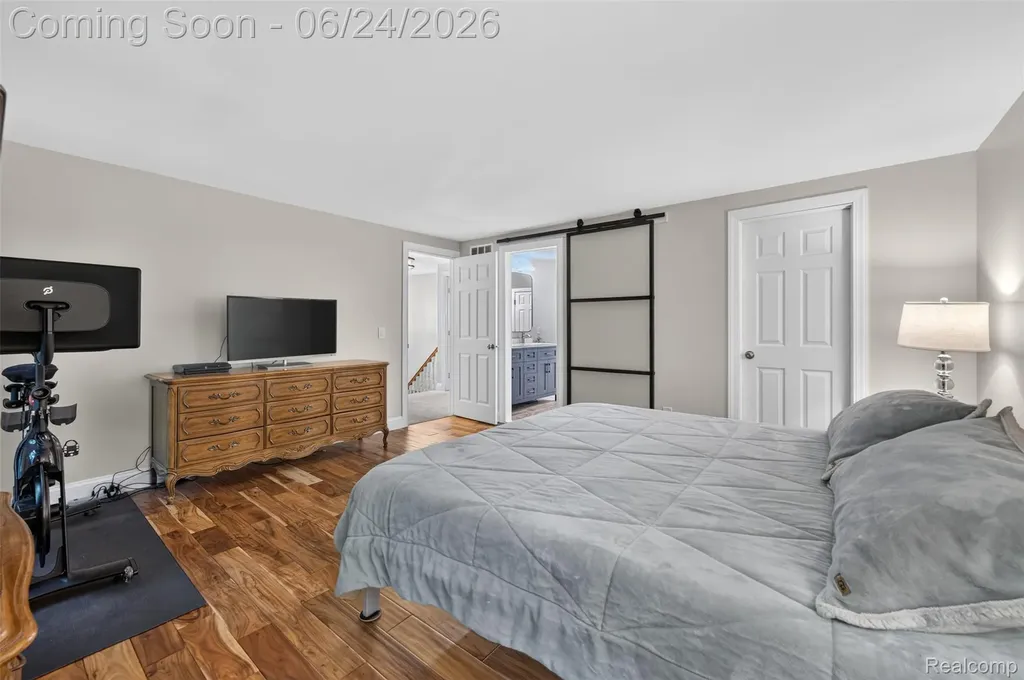 7556 Olde Sturbridge Trail Independence Charter Township MI 48348