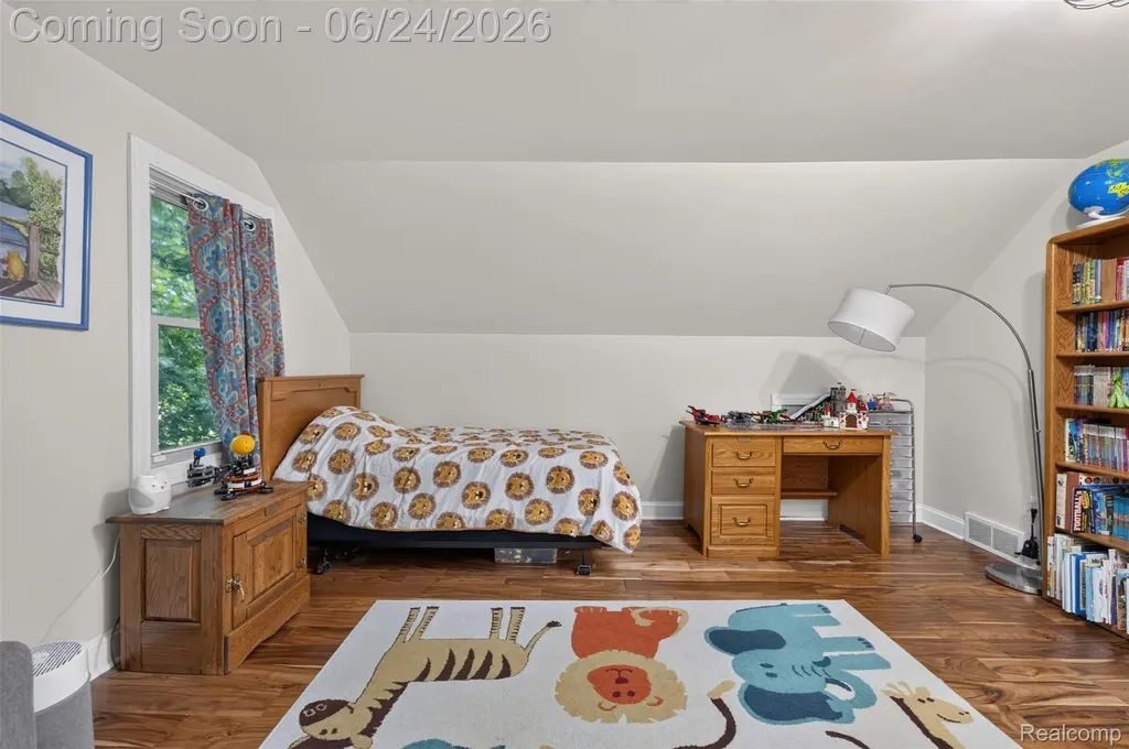 7556 Olde Sturbridge Trail Independence Charter Township MI 48348