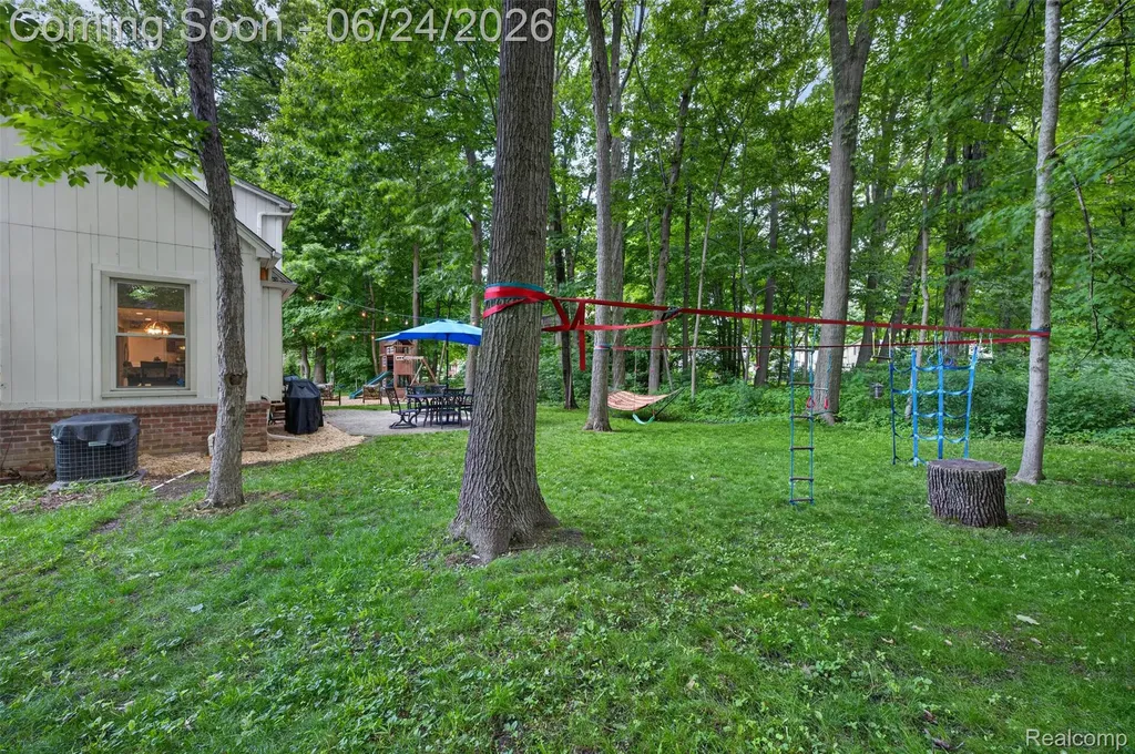 7556 Olde Sturbridge Trail Independence Charter Township MI 48348