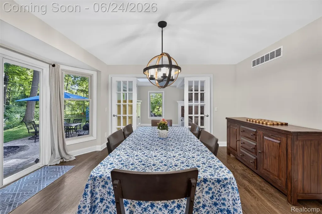 7556 Olde Sturbridge Trail Independence Charter Township MI 48348