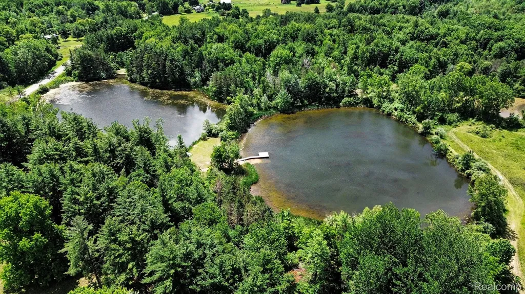 4202 Kingston Road Koylton Township MI 48741