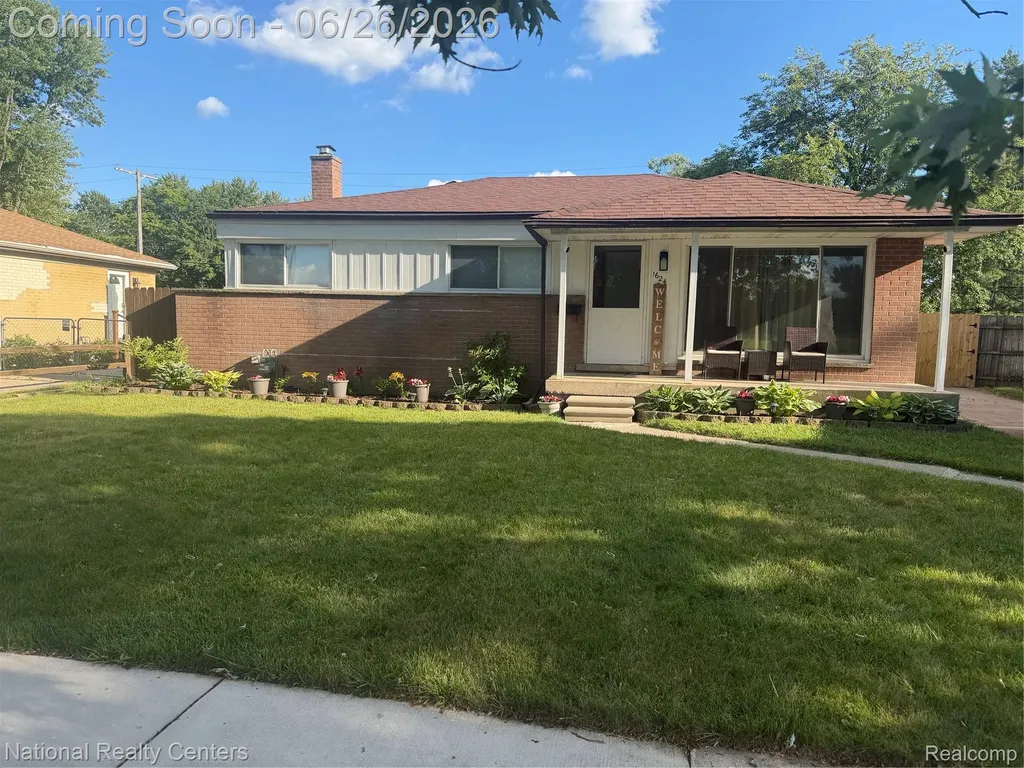 1624 Knowles Street Ypsilanti Charter Township MI 48198