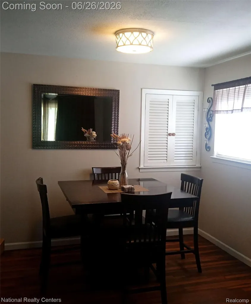 1624 Knowles Street Ypsilanti Charter Township MI 48198