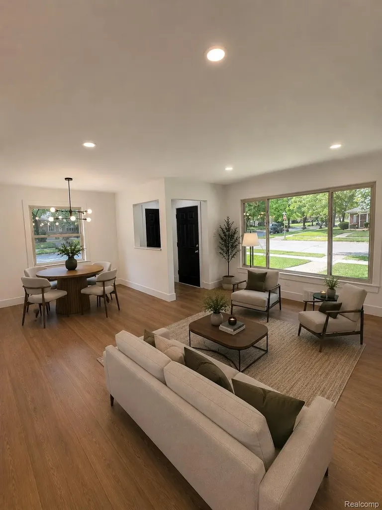 13941 Pearson Street Oak Park City MI 48237