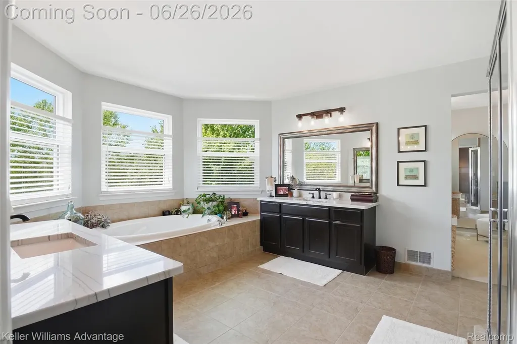 51121 Gold Ridge Lane Canton Charter Township MI 48188