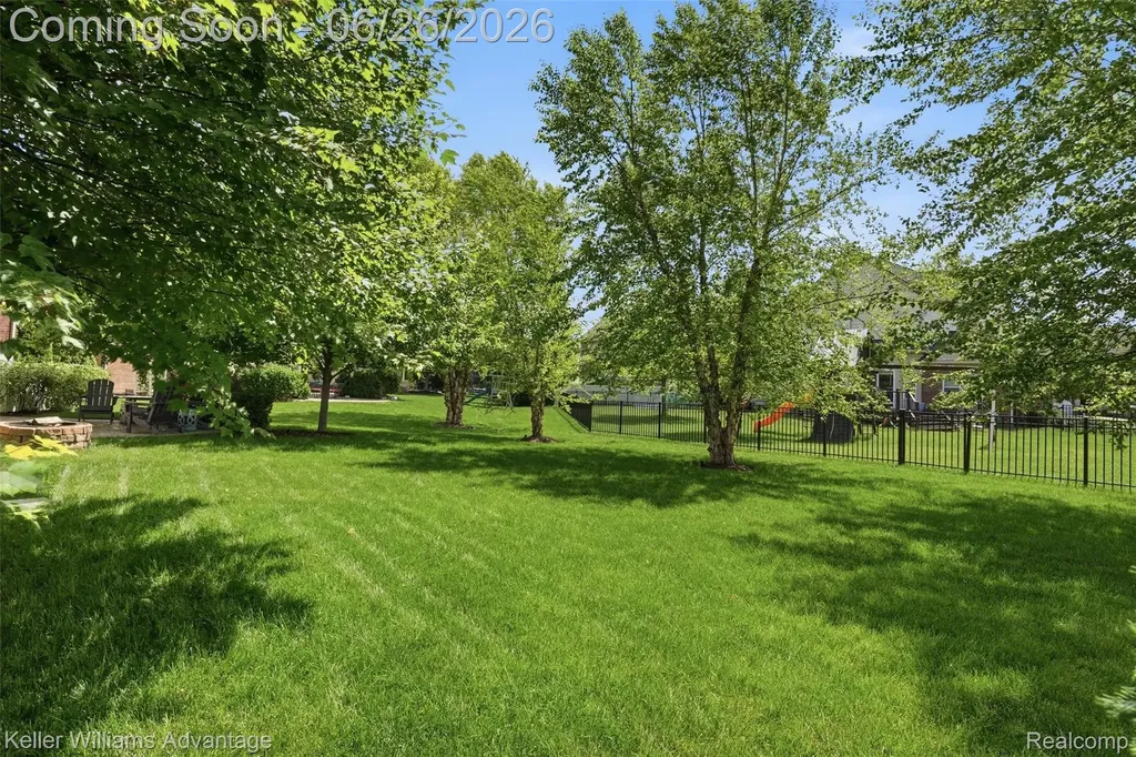51121 Gold Ridge Lane Canton Charter Township MI 48188