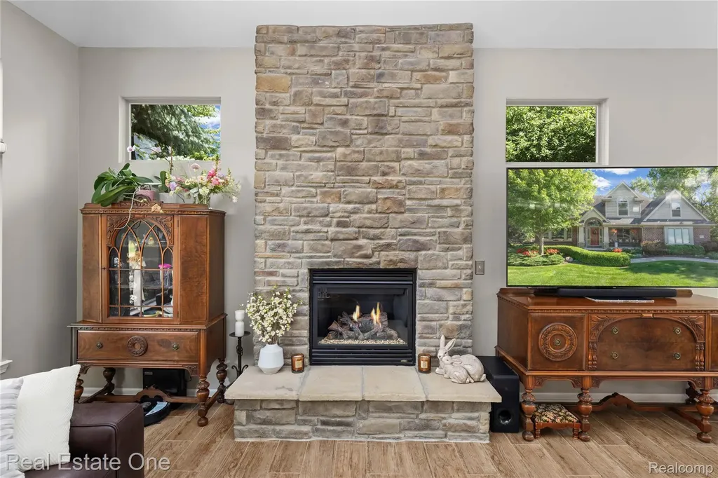 26345 Pillsbury Street Farmington Hills City MI 48334