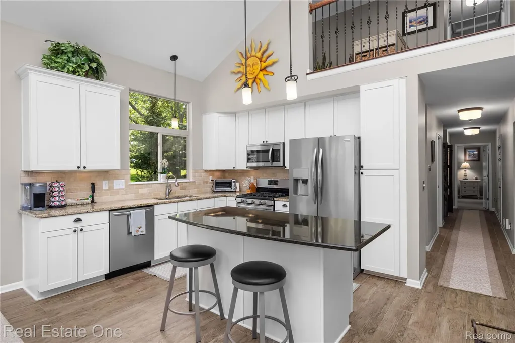 26345 Pillsbury Street Farmington Hills City MI 48334