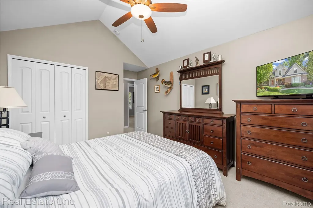26345 Pillsbury Street Farmington Hills City MI 48334