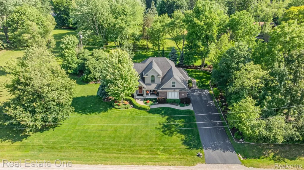 26345 Pillsbury Street Farmington Hills City MI 48334