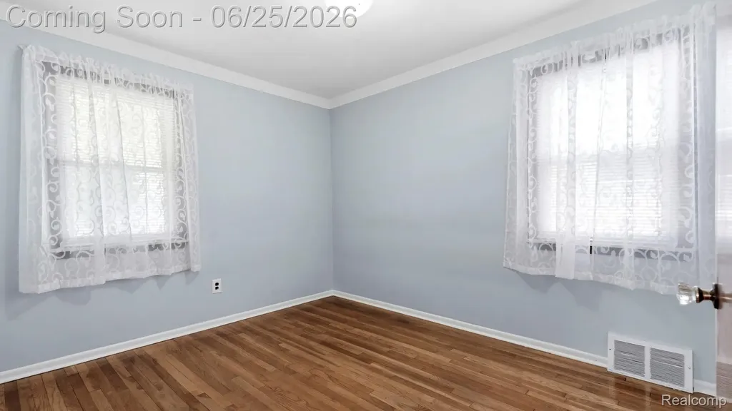 13451 Ward Street Southgate City MI 48195