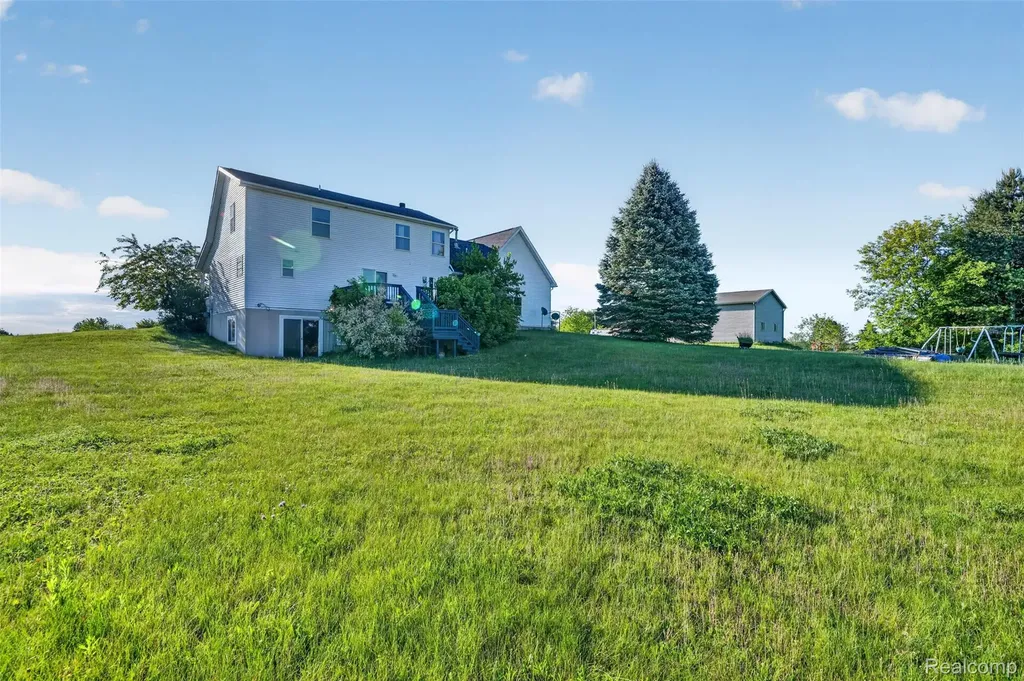 431 Rowley Drive Attica Township MI 48412
