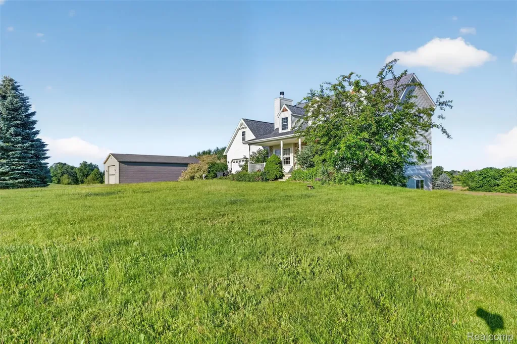 431 Rowley Drive Attica Township MI 48412