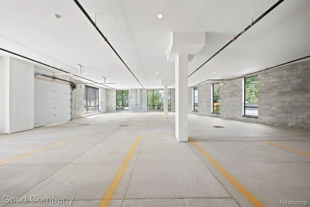 110 Austin Avenue Royal Oak City MI 48067